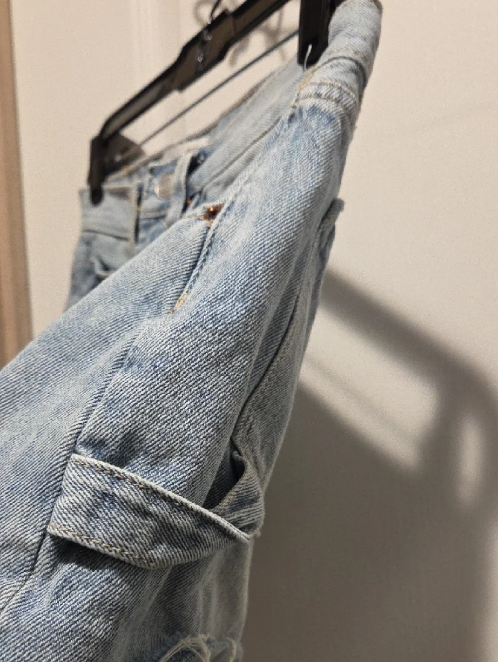 RSQ Light Wash Denim Low Rise Baggy Carpenter Shorts